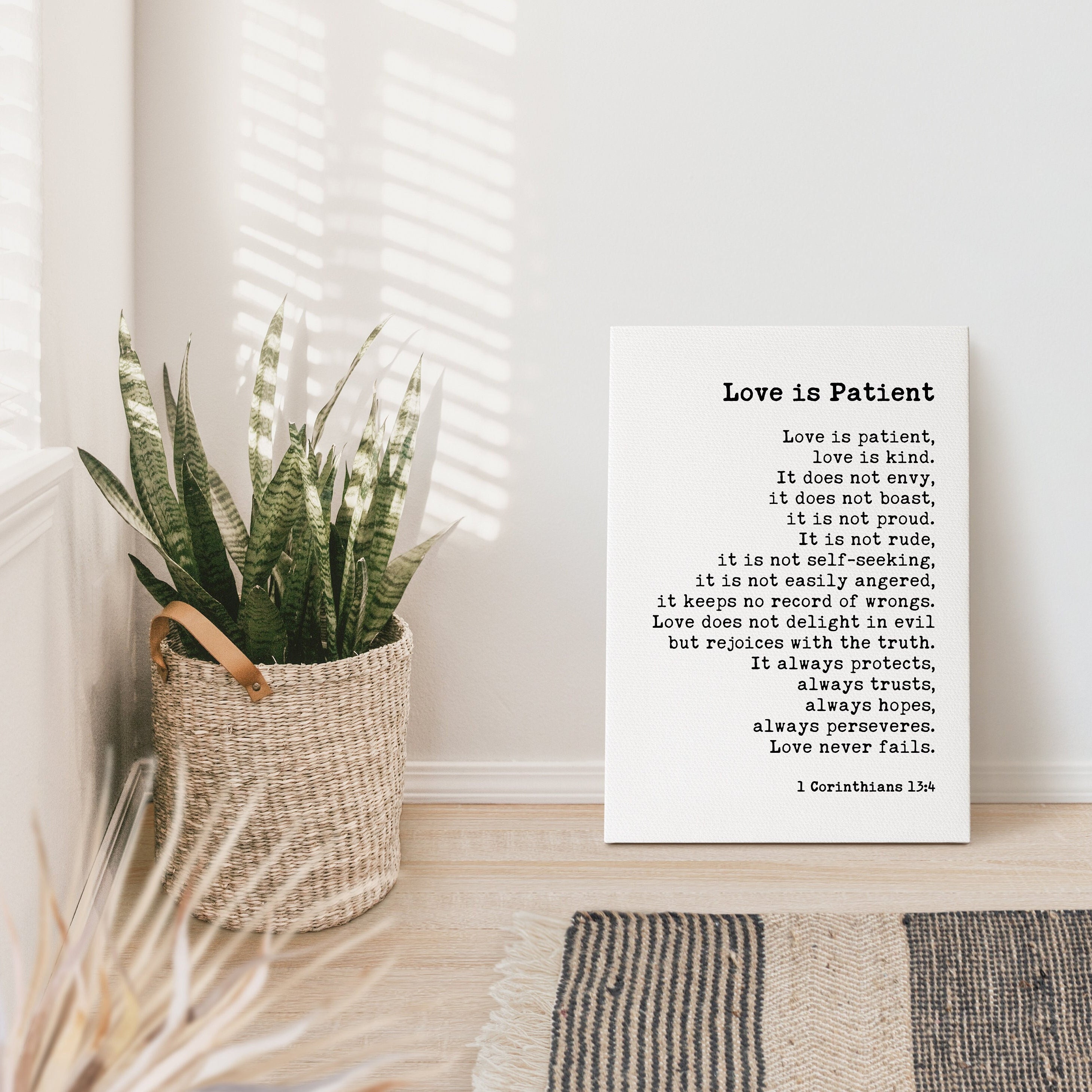 Minimalist Art Shop