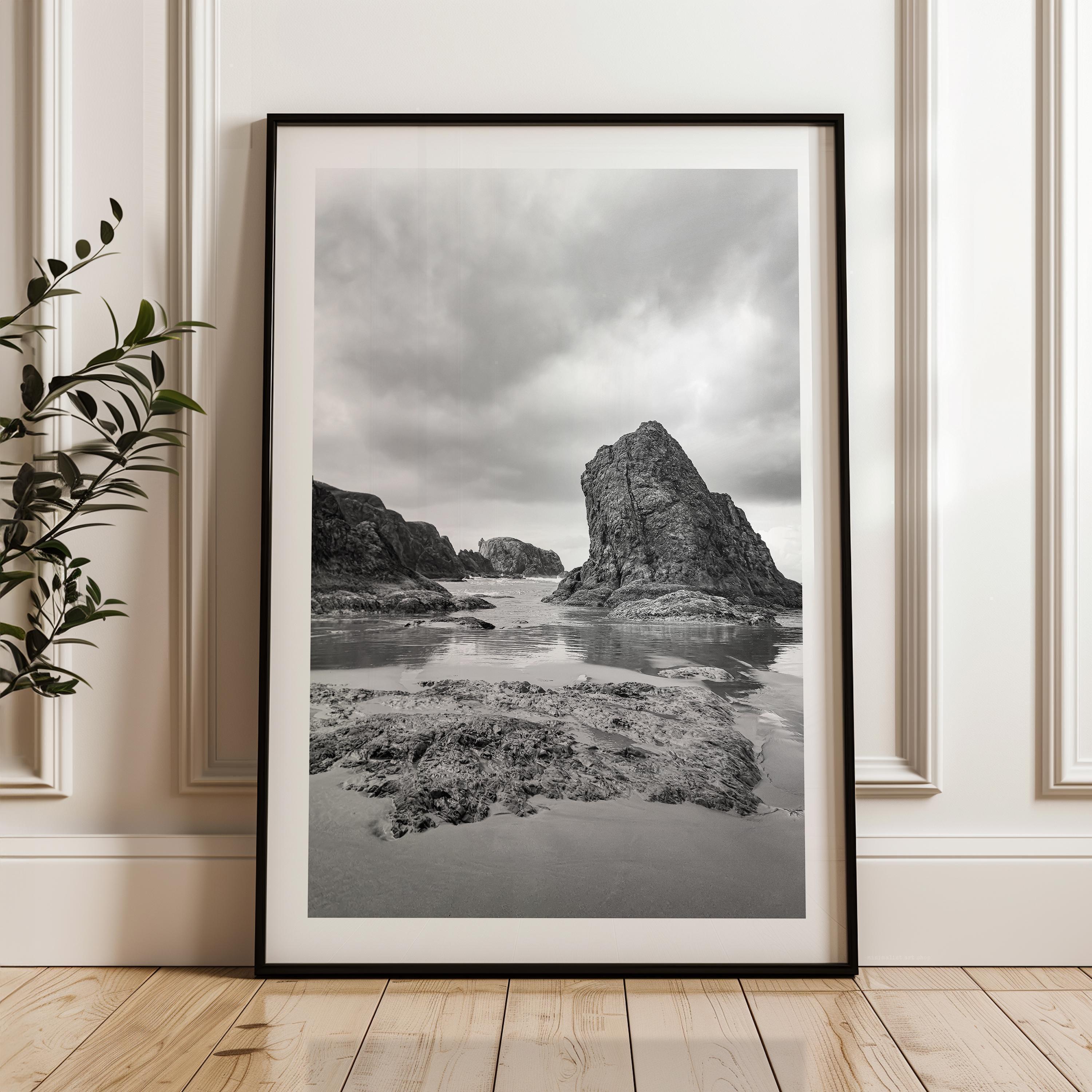 Minimalist Art Shop
